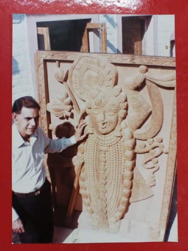 Extraordinary wooden art created by master wood carver Natwarlal Mistry